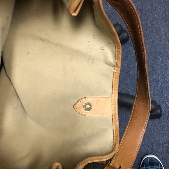 Trade with @kimmihoward1972 LV Galliera Gm & Eva DE for LV neverfull mm path2018 - Picture 9 of 16